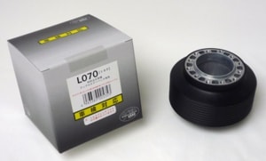 MOMO ステアリングハブ 8014 VW ホーンボタン　ボス MOMO ステアリングハブ 8014 VW ホーンボタン ボス - メルカリ